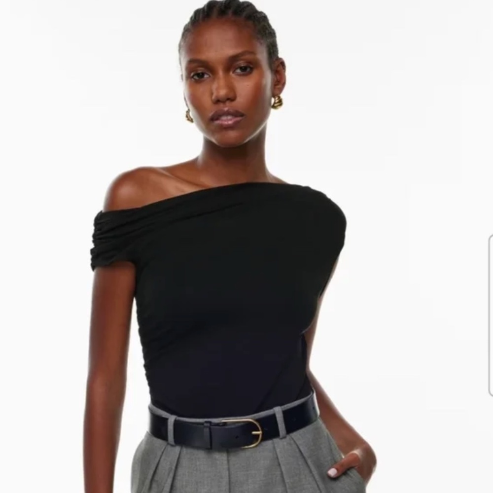 Babaton Gallery Top Black Large NWT